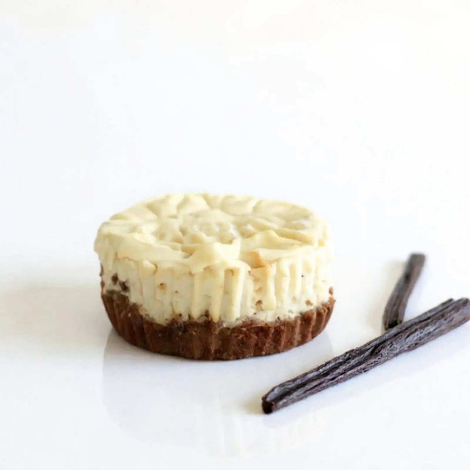 Emberly vanilla protein cheesecake with vanilla bean